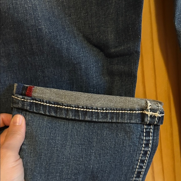 Miss Me Faded Blue Capri Jeans - Picture 7 of 12